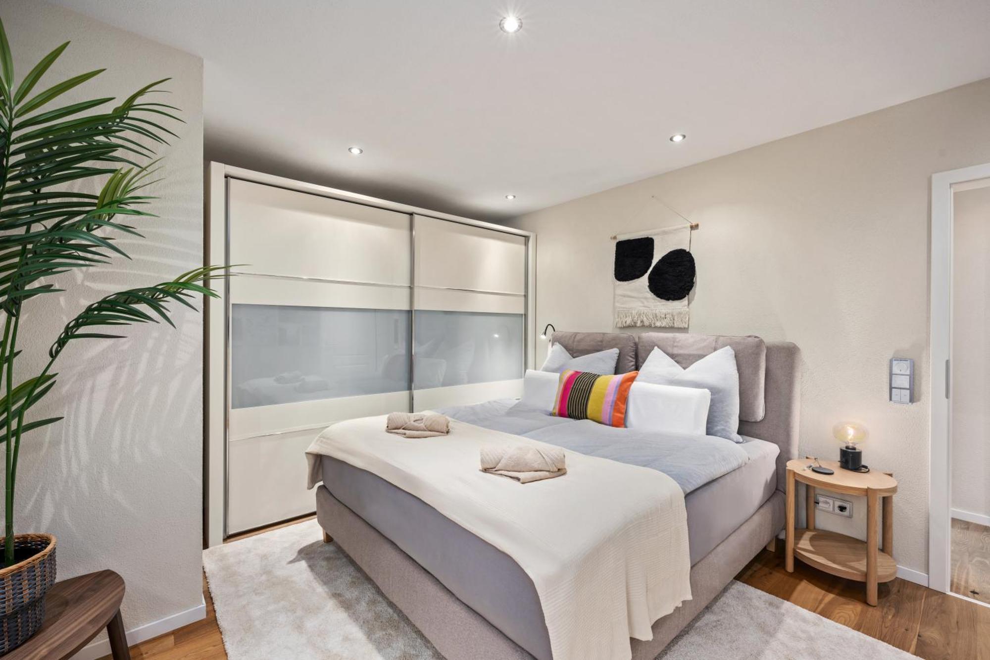 Edler Wohnraum Schwanenteich-Suite Mit Balkon, Kaffeevollautomat, Lift & Parkplatz Zwickau Extérieur photo