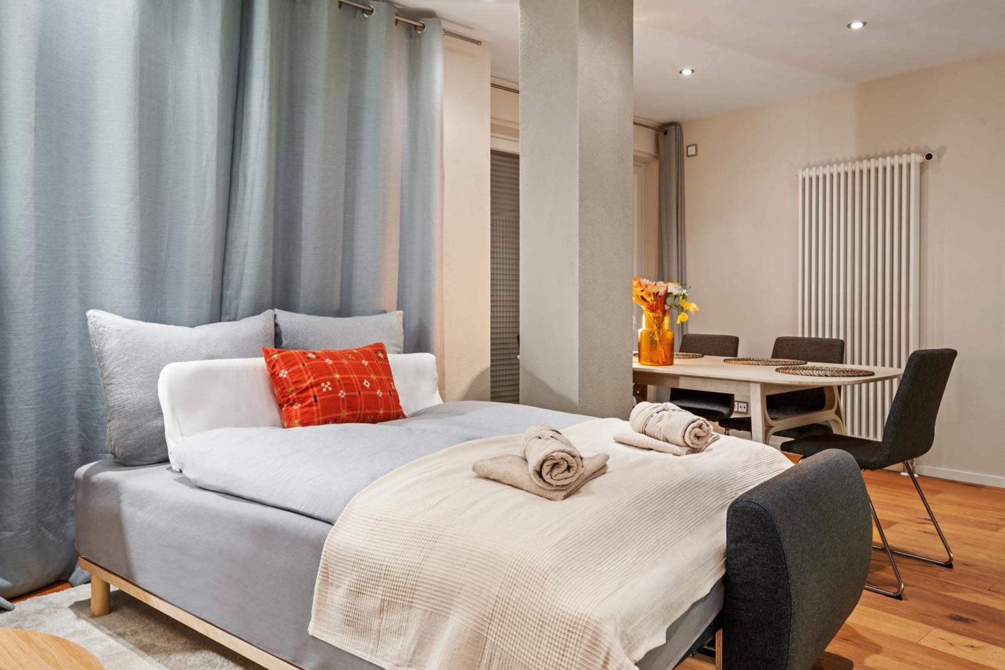 Edler Wohnraum Schwanenteich-Suite Mit Balkon, Kaffeevollautomat, Lift & Parkplatz Zwickau Extérieur photo